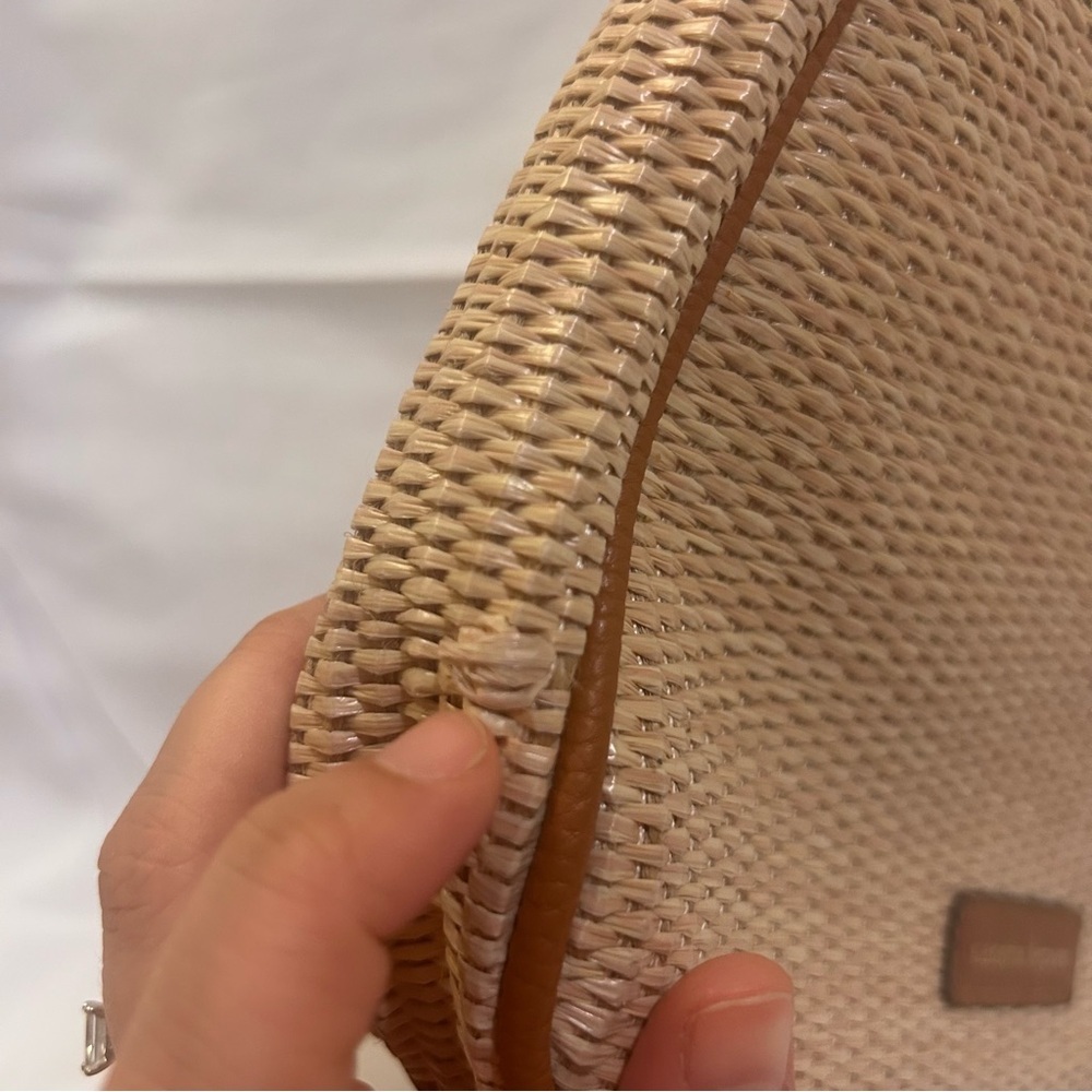 Nanette Lenore women’s beige shoulder basketweave‎ bag - Picture 3 of 12